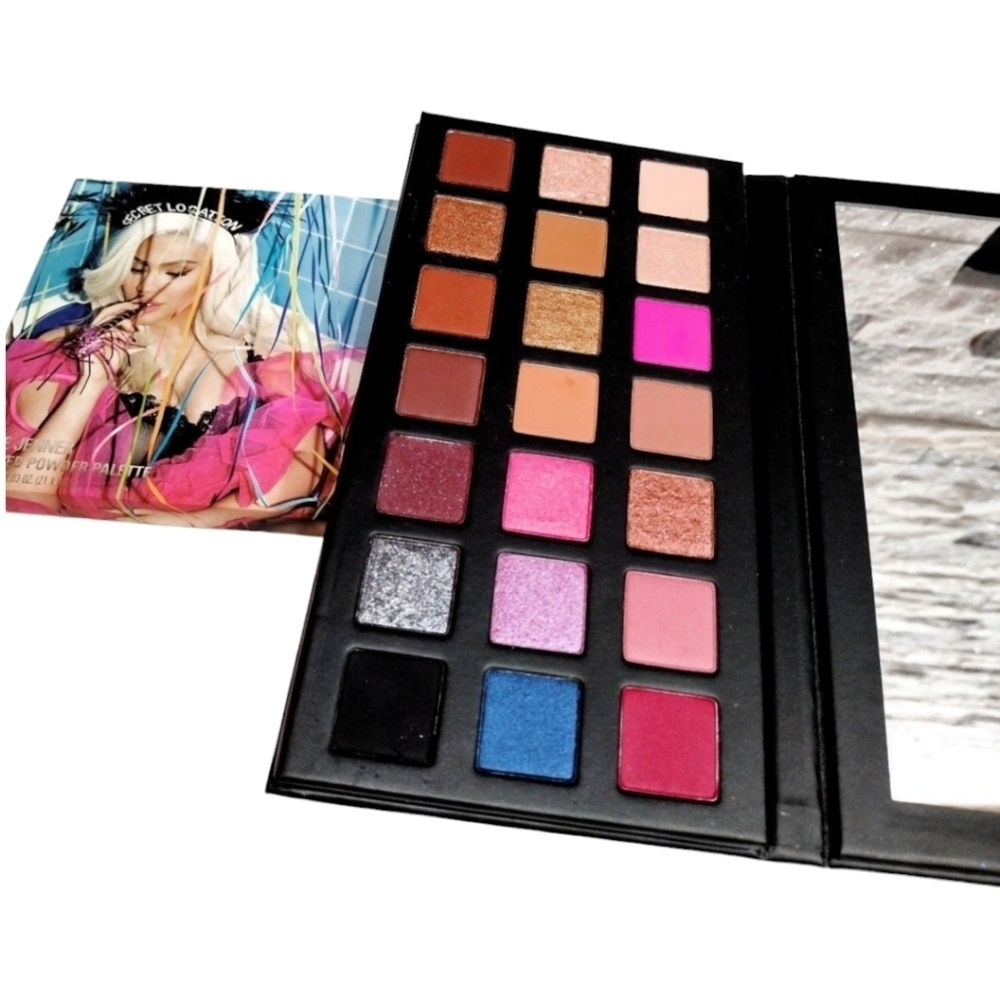 KYLIE‎ JENNER COSMETICS Pressed Powder BIRTHDAY PARTY Palette nib